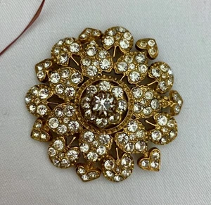 CHRISTIAN LACROIX Brosche mit Kristallverzierung - Bild 1 von 3