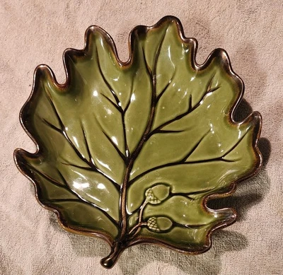 Target Home AMERICAN SIMPLICY HOJA DE ARCE 9.5" Plato Cosecha Verde  Foto 1 de 2