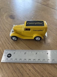 Camión de reparto Ford ERTL Caterpillar 1932 panel fundido a presión escala 1/43 - Imagen 1 de 6