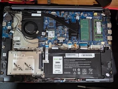 Dell Inspiron 15 7560 P61F001 - Imagen 1 de 4