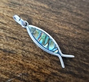 Colgante de plata de ley 925 plata abulón Ichthys Jesús pez 2" dije de México usado en excelente estado - Imagen 1 de 4