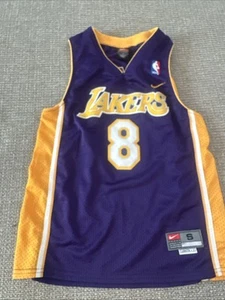 Maglia Los Angeles Lakers Kobe Bryant Nike Youth Small #8 lunghezza + 2 T22 - Foto 1 di 6