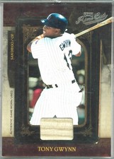 2008 Playoff Prime Cuts Tony Gwynn Bat Relic #'ed 21/49