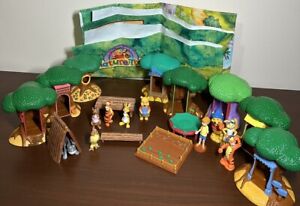 Winnie The Pooh And Friends Deagostini Nature Trail Figures, Map + Treehouses