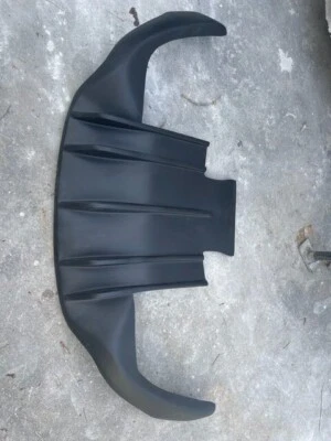 Difusor trasero de FRP para Maserati GranTurismo Gran Turismo fibra de vidrio 2008-2017 Foto 1 de 4