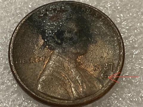 1987 D Lincoln CENT COIN opening “D” Cover