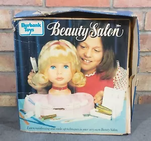 Vintage Burbank Toys 1978 Beauty Salon Hairdressing Doll Head with Blonde Hair - Picture 1 of 10