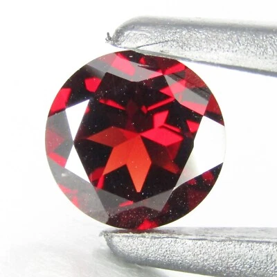 2.94Cts Natural Stunning Red Color Pyrope Garnet Round Shape Loose Gemstone - Image 1 of 3