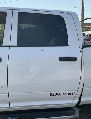 Driver Left Rear Side Door Fits 18-23 DODGE 2500 PICKUP 859000 - Image 1 of 4