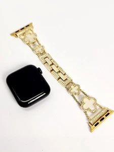 Apple Watch SE 2nd Gen GPS 40mm Midnight Aluminum Case With 5 Inch Band - Photo 1 sur 6