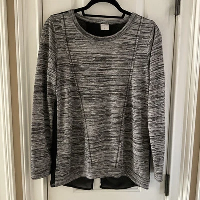 Tresics Black Long Sleeved Blouse SHEER BACK Woman’s Medium - Imagem 1 de 4