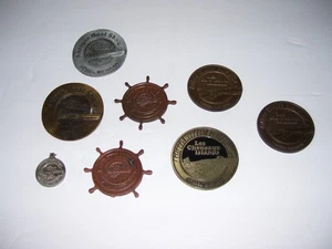 Vintage LES CHENEAUX ISLAND Hessel Michigan Antique Boat Show Medallion Emblems - Picture 1 of 5