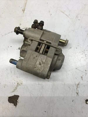 Задний тормозной суппорт 2003 Polaris Trail Blazer 250 - Изображение 1 из 2