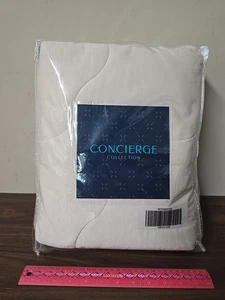 Collezione Concierge Coperta Alternativa Cool to Touch Down Doppia Taglia Tan - Foto 1 di 3
