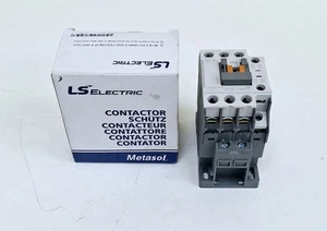 LS Electric MC-9b / 1344000900 Contactor 9A AC240V 50/60Hz - Picture 1 of 16