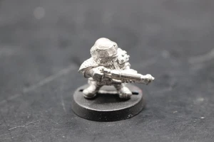 Warhammer 40k Rogue Trader Squats RT301 Walther Twelvebore Flamer Metal - Imagen 1 de 2