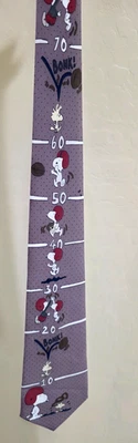 Corbata de fútbol americano Snoopy Peanuts 1958 cómic Charlie Brown & Gang de 4" de ancho 56" Foto 1 de 4