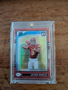 2024 Panini Donruss Optic - Jayden Daniels Rated Rookie #248 Red Hyper RC - Bild 1 von 2