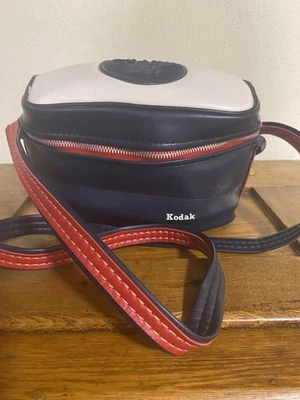 Bolsa de Transporte para Cámara Kodak Vintage Rojo Blanco y Azul Águila Patriótica en Relieve Foto 1 de 4