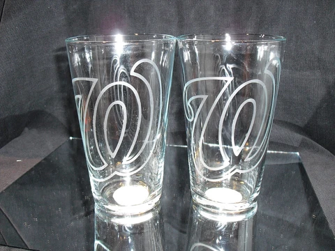 WASHINGTON NATIONALS 2 ETCHED LOGO 16 oz PINT GLASSES NEW Cover