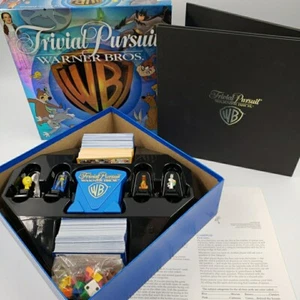 Vtg Warner Bros TRIVIAL PURSUIT All Family Edition Board Game Complete 1999 WB - Picture 1 of 18