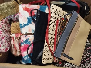 XXL Taschen Paket, Konvult, Abendtaschen, Clutch - Bild 1 von 4