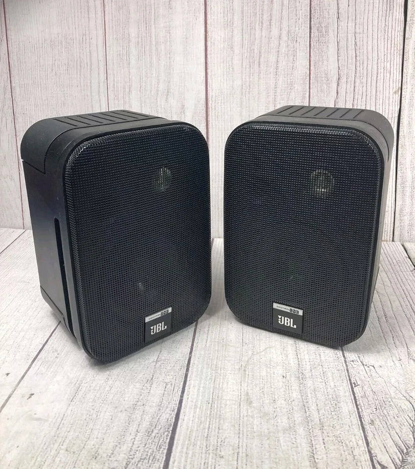 JBL Control ONE Lautsprecher Paar - Zwei-Wege Regal Paar 4" Tieftöner GETESTET FUNKTIONIERT - Bild 1 von 4
