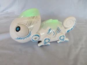 Silverlit Robo Chameleon Colour Changing Electronic Toy - Picture 1 of 9