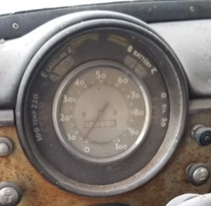 Gauge Cluster Dash Styleline Fleetline 2 4 dr Chevy Chevrolet 1949 49 50 1950 - Picture 1 of 23