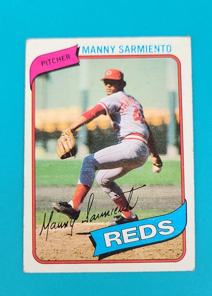 1980 Topps #21 Manny Sarmiento Cincinnati Reds BASEBALL Card 6B - Image 1 of 2