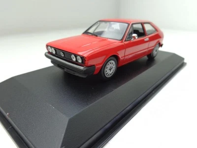 Volkswagen VW Scirocco 1 Modellino Auto Di Maxichamps IN 1:43 Rosso 940050422 - Immagine 1 di 4