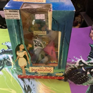 1995 DISNEY POCAHONTAS GUMBALL BANK Brand New! Please see all the pictures! - Picture 1 of 2