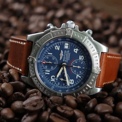Breitling Chronomat Blackbird 'Bluebird' | Blue Dial | Ref. A13353 - Image 1 of 4