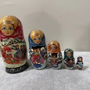Unique Hand Painted Russian Nesting Dolls MATRYOSHKA 5pcs Winter Scene - Picture 1 of 5