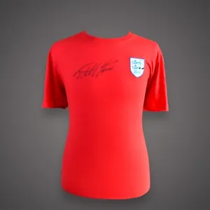Sir Geoff Hurst Signed  England T-shirt £35 - Picture 1 of 5