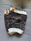 Haut de bottes en tricot pour femmes avec boutons détaillés