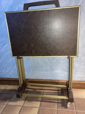 Vtg Mid Century Modern Set of 4 Faux Wood TV Tray Tables w/Rolling Stand Cover