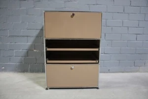 USM Haller Highboard in beige mit Auszügen und Boden 2 Klappen - Bild 1 von 5