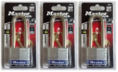 Padlock 2-1/2" Laminated Steel Shackle x 1-3/4'' Body Master Lock 1DLJ (3-PACK) - Image 1 of 3
