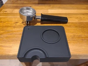 Silikon Gummi Espresso Kaffee Stopfmatte schwarz 170x140x37mm Tamper Ständer - Bild 1 von 4