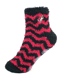 Calcetines para dormir borrosos antideslizantes Chevron rojos y negros de hockey Phoenix Coyotes - Imagen 1 de 3