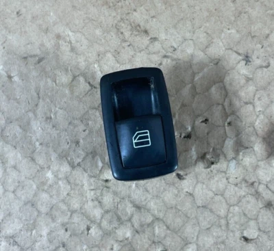 2006 - 2013 Mercedes Benz ML350 Window Regulator Control Switch A2518200510 OEM. - Image 1 of 4