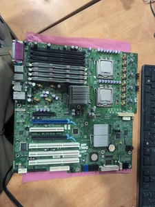PLACA MADRE SERVIDOR DELL FOXCONN 0RW199-13740-87R-00AD CON 8 GB de RAM con 2 CPU X5450 - Imagen 1 de 16