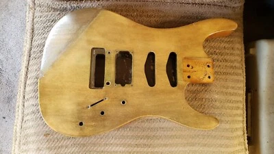 Cuerpo de guitarra eléctrica Westone HSS de colección, acabado Foto 1 de 4