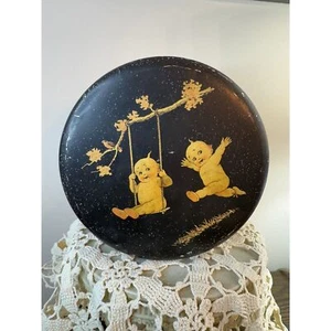 SELTENE 20er Jahre Kewpie Bonbondose, Rose O'Neill Dose, Kewpies on a swing must see - Bild 1 von 7