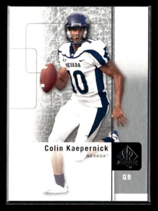 Auténtico #72 Colin Kaepernick SP 2011 - RC - Imagen 1 de 2