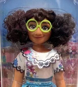 Muñeca de moda Disney Encanto Mirabel Madrigal - Imagen 1 de 3