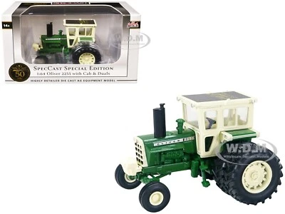 TRACTOR OLIVER 2255 CON CABINA Y DOBLE VERDE "50 AÑOS" 1/64 POR SPECCAST CUST2117 Foto 1 de 2
