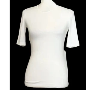 St. John Sport Women’s Top White Short Sleeve Pullover Size XP - Picture 1 of 14