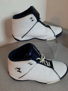 STARBURY Stephon Marbury Size 3.5 White Leather Blue Stripe Basketball Shoes - Picture 1 of 6